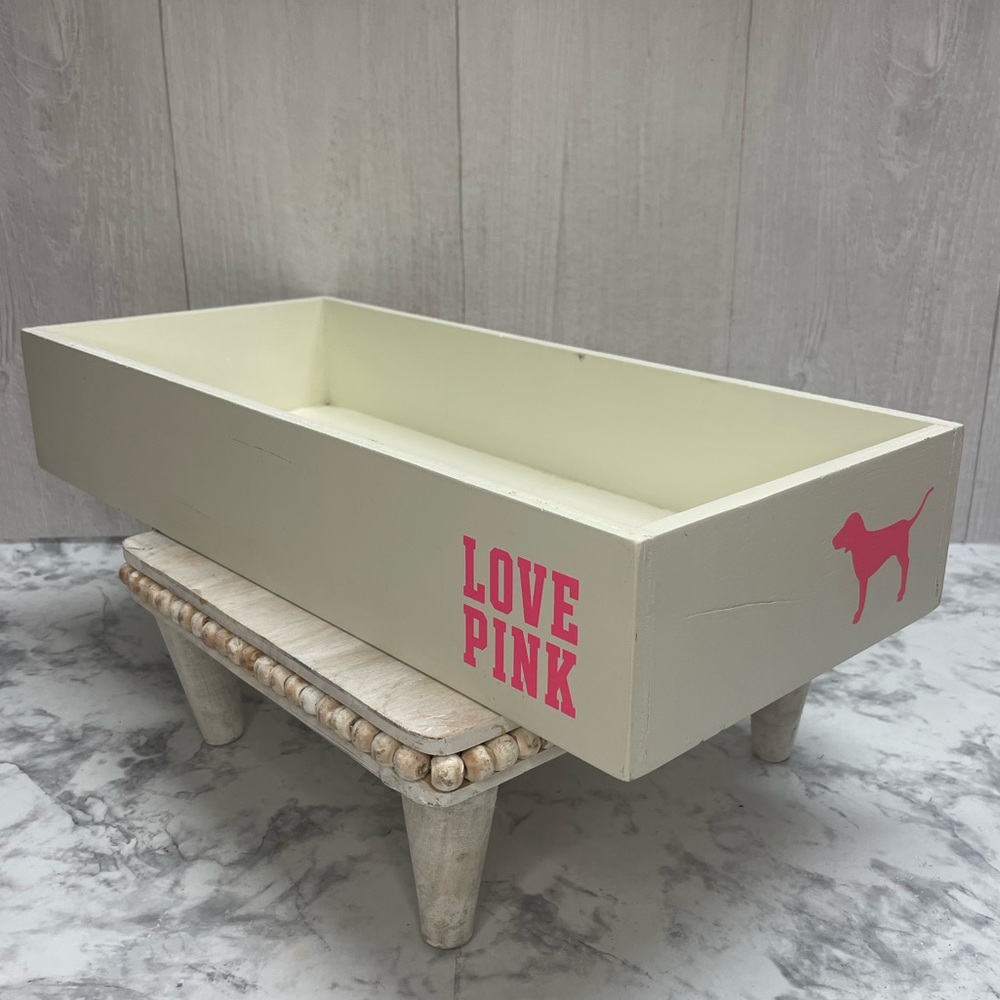 Victoria’s Secret Love Pink Wood Store Display Box with Dog white hot pink RARE - Picture 1 of 10